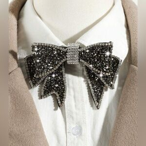 ✨NEW Sparkling Rhinestone Bow Tie